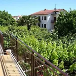 Apartment Ines